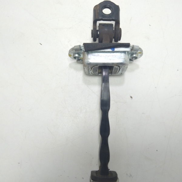 Limitador Da Porta Dianteira Direita Ford Ka 2018 18685001