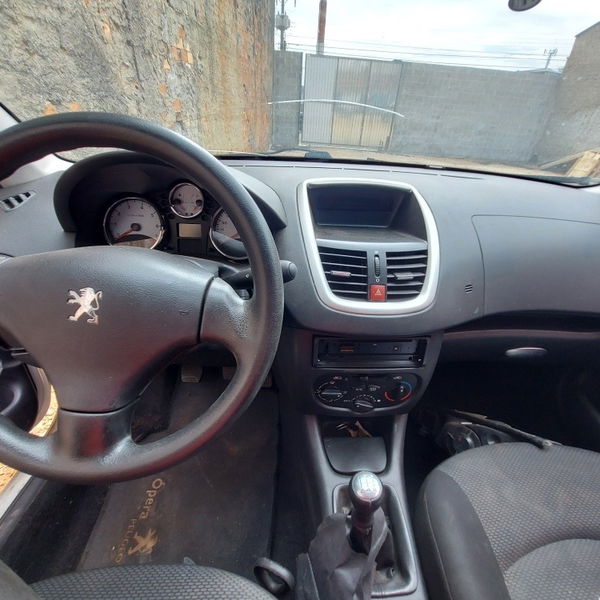 Sucata Peugeot 207 Passion Xr 1.4 8v Flex 2013/2013 Manual