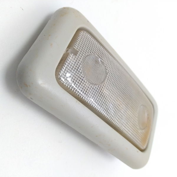 Luz Cortesia Doblo Adv 1.8 2014 26711001