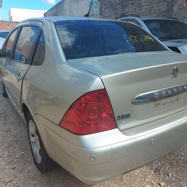 Sucata Peugeot 307 Sedan 2.0 Feline Automático 2008/2009