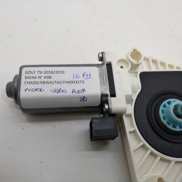 Motor Do Vidro Dianteiro Direito Golf Tsi 2019 16711