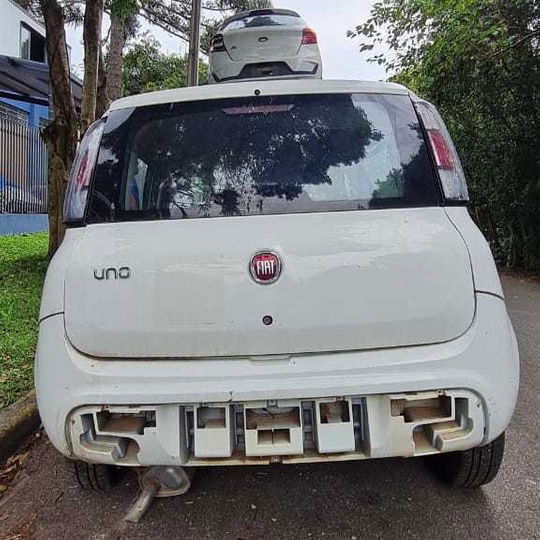 Sucata Fiat Uno Fire 8v 2021 Para Retirada De Peças