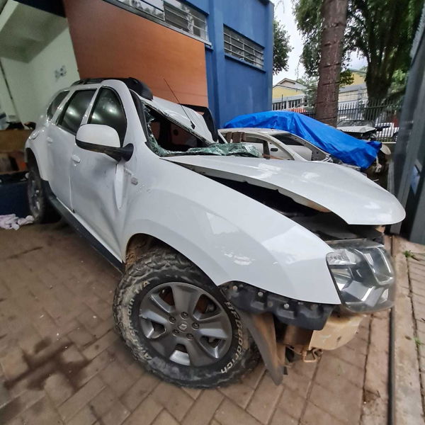 Sucata Renault Duster 2.0 2020 Para Retirada De Peças 