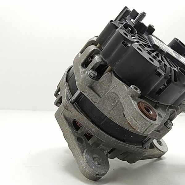 Alternador Gol G8 1.0. 370866 04c903023p