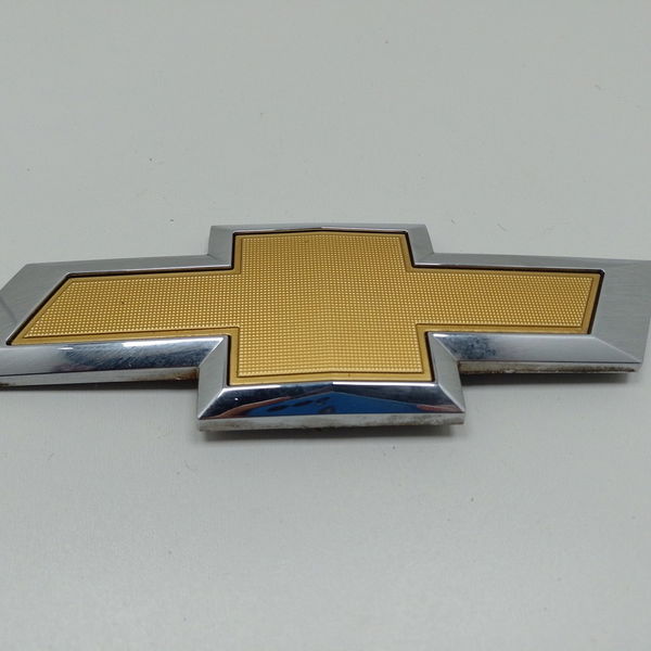 Emblema Logo Da Tampa Traseira Chevrolet Cobalt 1.8 Ltz 2018