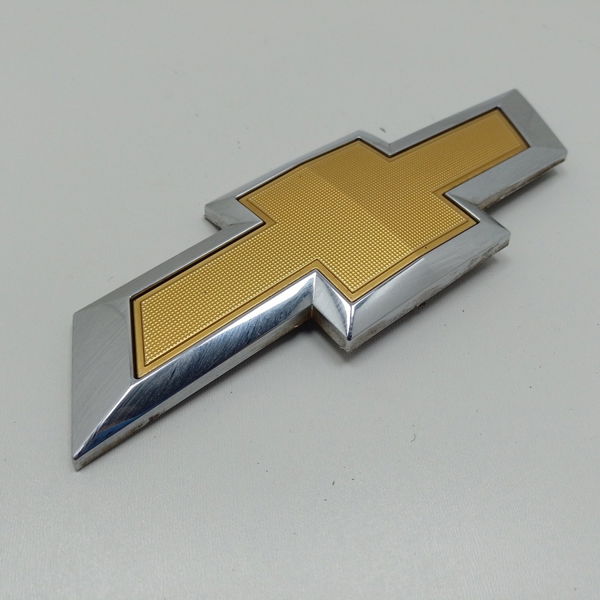 Emblema Logo Da Tampa Traseira Chevrolet Cobalt 1.8 Ltz 2018