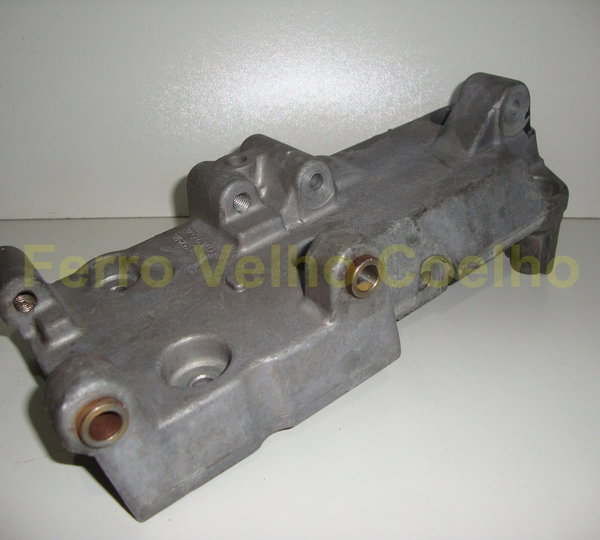 Suporte Do Compressor E Alternador Volvo V40 1.8 16v 1997
