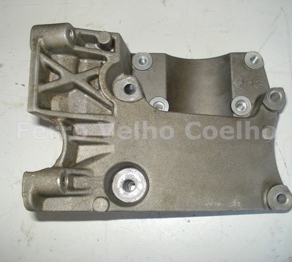 Suporte Compressor De Ar Focus 1.6 16v 2013