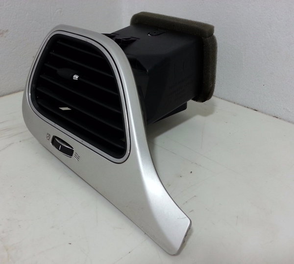 Difusor Do Ar Lateral Esquerdo Fiat Freemont 2012 A 2015