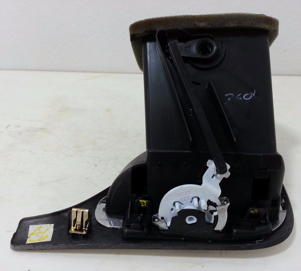 Difusor Do Ar Lateral Esquerdo Fiat Freemont 2012 A 2015