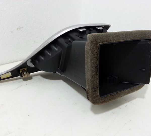 Difusor Do Ar Lateral Esquerdo Fiat Freemont 2012 A 2015