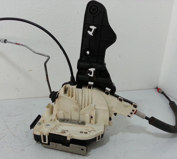 Fechadura Traseira Direita Fiat Freemont 2011 A 2016