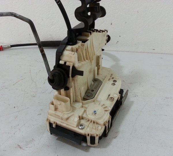 Fechadura Traseira Direita Fiat Freemont 2011 A 2016