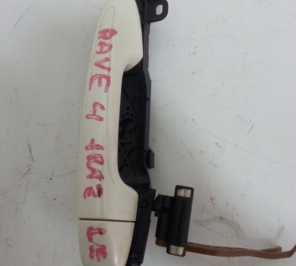 Maçaneta Externa Traseira Esquerda Toyota Rav 4  2013 A 2015