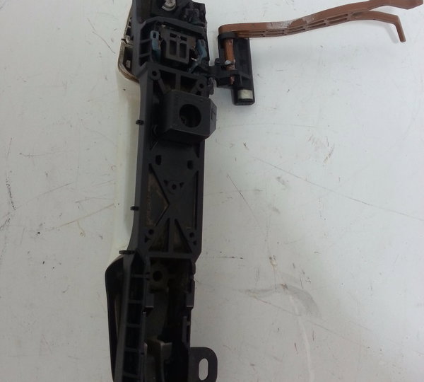 Maçaneta Externa Traseira Esquerda Toyota Rav 4  2013 A 2015