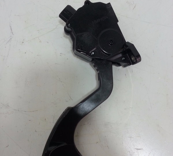 Pedal Acelerador Eletronico Toyota Rav4  2013 A 2015