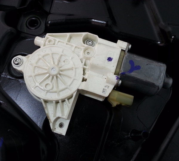 Maquina Vidro Elétrico Traseira Direita Fiat Freemont 2011