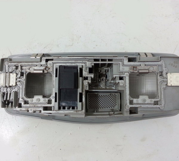 Luz De Teto Com Teto Solar Mitsubishi Outlander