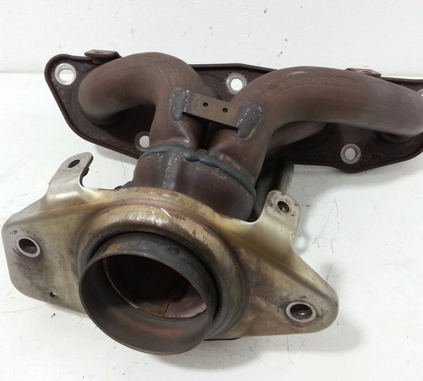 Coletor Do Escapamento  Nissan March Versa 1.6 16v