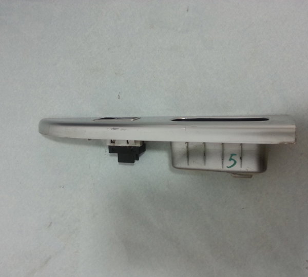 Comando Botão Vidro Eletrico Traseiro Esquerdo Lifan 620