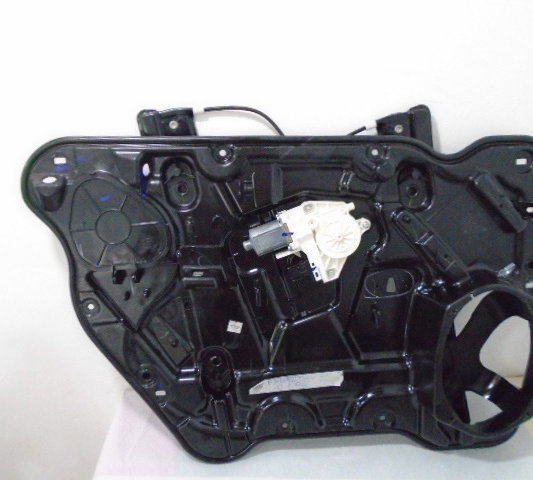 Maquina De Vidro Eletrico Dianteira Esquerda Fiat Freemont