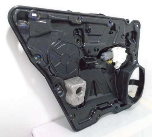 Maquina De Vidro Eletrico Traseira Esquerda Fiat Freemont