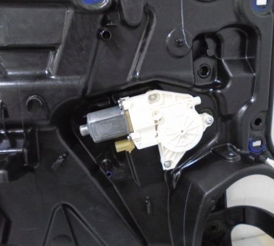 Maquina De Vidro Eletrico Traseira Esquerda Fiat Freemont