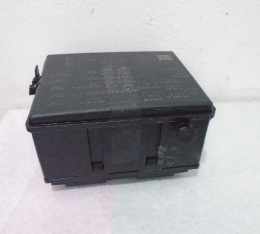 Caixa De Fusíveis Fiat Freemont 68068355ab