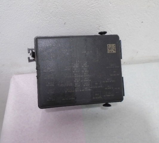 Caixa De Fusíveis Fiat Freemont 68068355ab