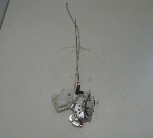 Fechadura Porta Traseira Direita Toyota Etios 2013-usado