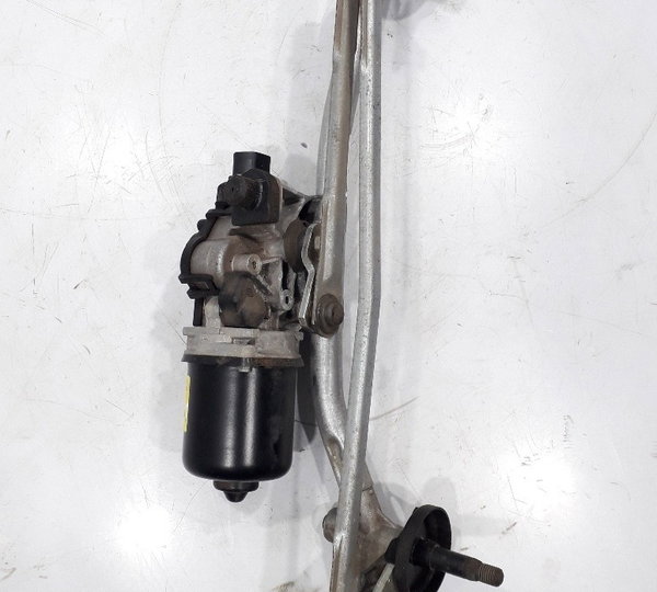 Galhada Com Motor Do Limpador Dianteiro Hyundai Hb20