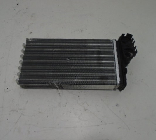 Radiador Ar Quente Peugeot 206 307 Citroen C3-usado