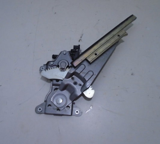 Máquina Vidro Eletrico Traseira Direita Toy Etios 2013-usado