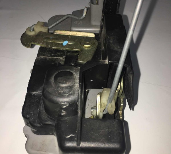 Fechadura Traseira Direita Citroen Picasso 2004-usado