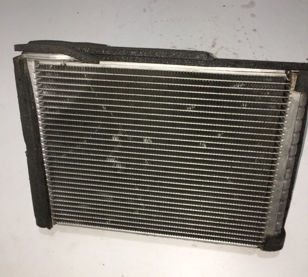 Evaporador Ar Condicionado Gm Cobalt 2012-usado