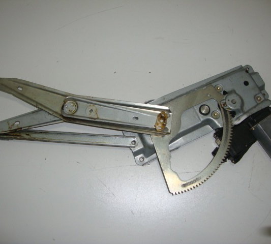 Máquina Vidro Elétrica Dianteira Direita  Vectra 1998