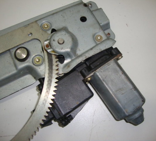 Máquina Vidro Elétrica Dianteira Direita  Vectra 1998