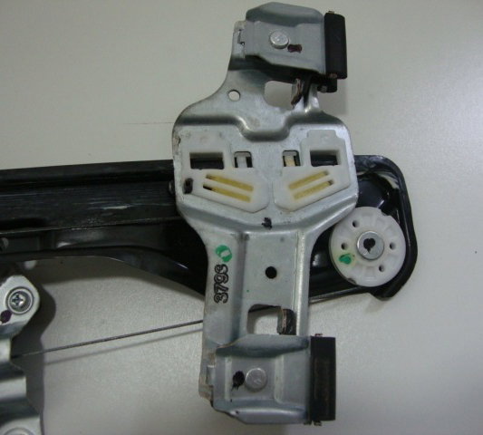 Máquina Vidro Elétrica Dianteira Direita Gm Tracker 2015