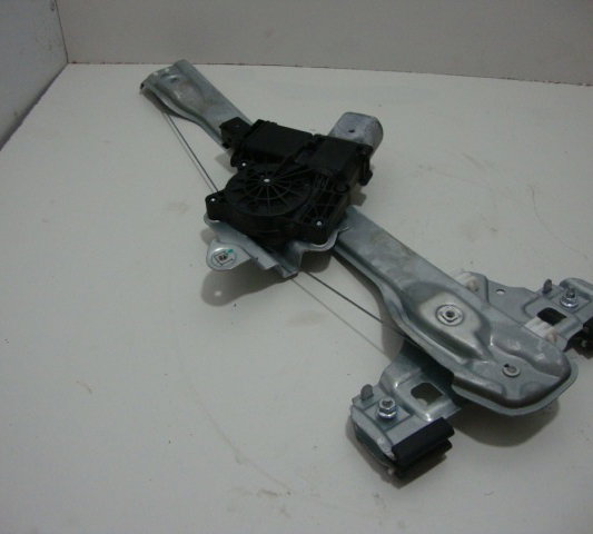 Maquina Vidro Eletrico Traseira Esquerda Gm Tracker 2015