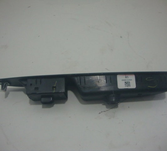 Comando Vidro Eletrico Traseiro Esquerdo Gm Tracker 2015