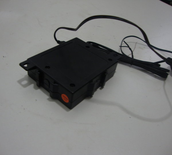 Modulo Sensor De Estacionamento Gm Tracker 2015 Verde-escuro