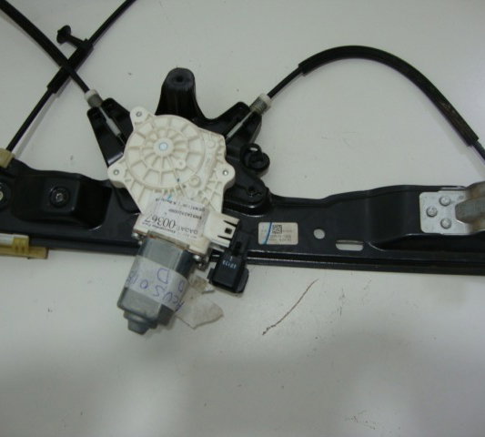 Maquina Vidro Eletrica Dianteira Direita  Focus 2015-usado
