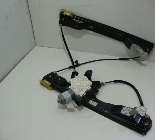 Maquina Vidro Eletrica Dianteira Direita  Focus 2015-usado