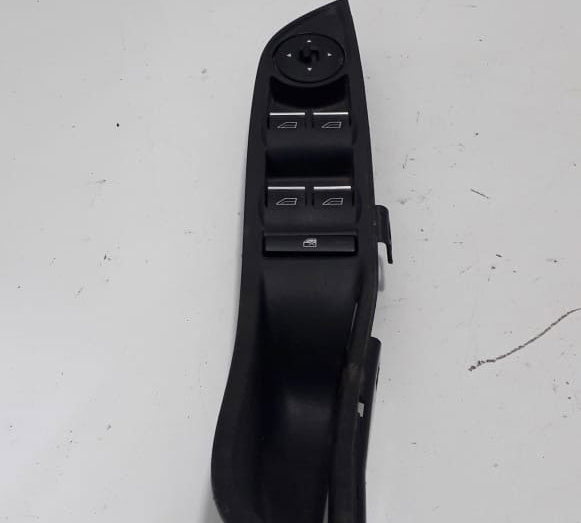 Comando Vidro Elétrico Dianteiro Esquerdo Ford Focus 15