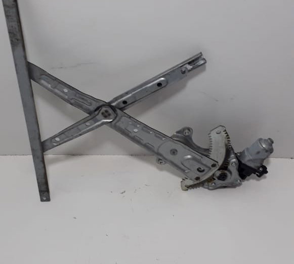 Máquina Vidro Elétrica Dianteira Direita Nissan Versa 2012