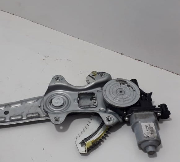 Máquina Vidro Elétrica Dianteira Direita Nissan Versa 2012