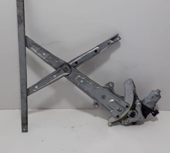 Máquina Vidro Elétrica Dianteira Direita Nissan Versa 2012