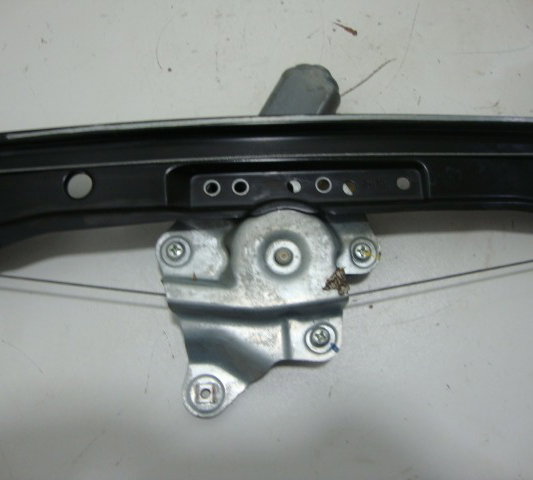 Máquina Vidro Elétrica Dianteira Esquerda Gm Spin 2015-usado