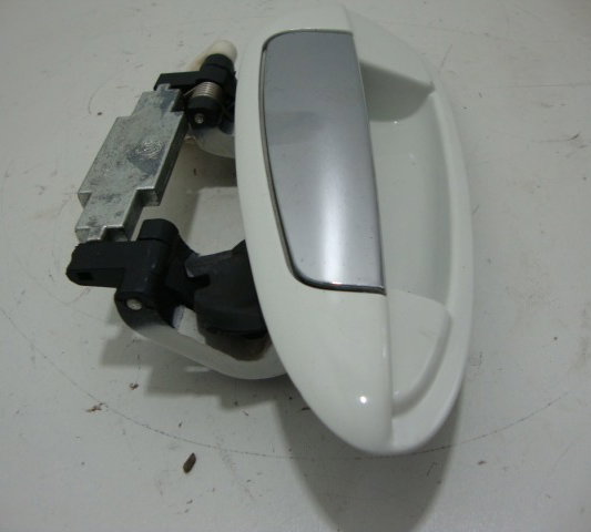 Maçaneta Externa Porta Traseira Esquerda Fiat Línea-usado