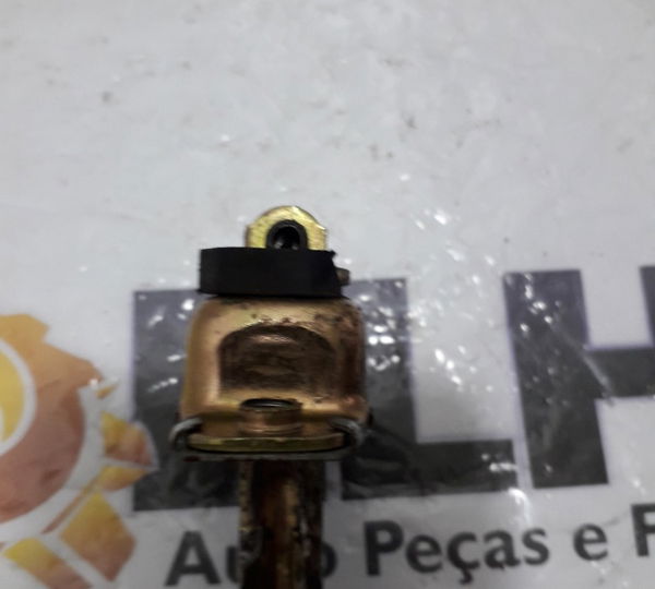 Limitador Porta Lado Direito Daihatsu Feroza-usado
